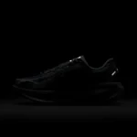 Nike Vomero 18 SE - Imagen 11